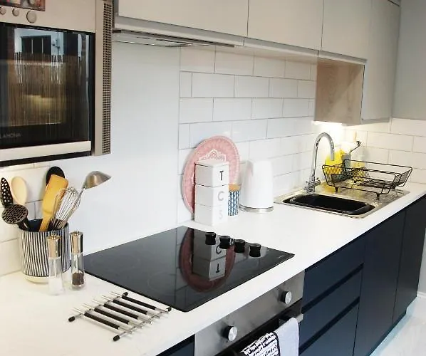 Bishy Road Retreat 別荘 *